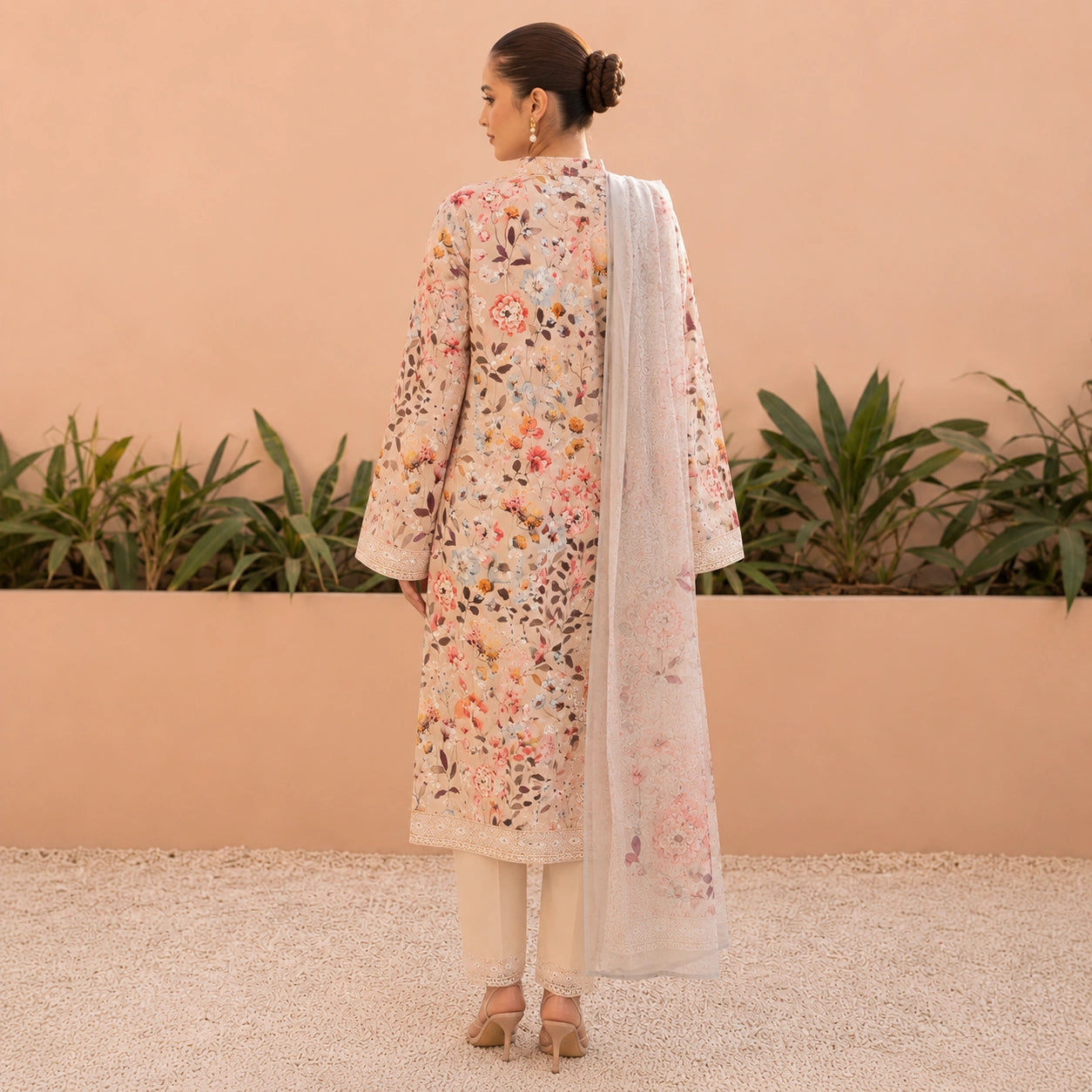 Luxury Digital Printed Embroidered 3 Piece Lawn Suit for Women
